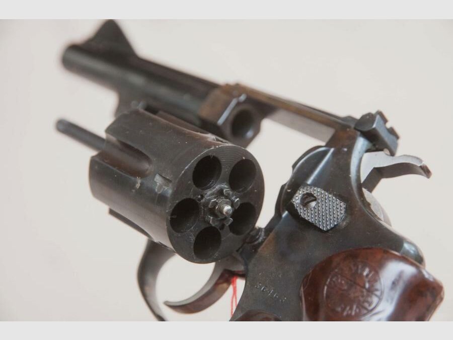 Astra mit Lederholster