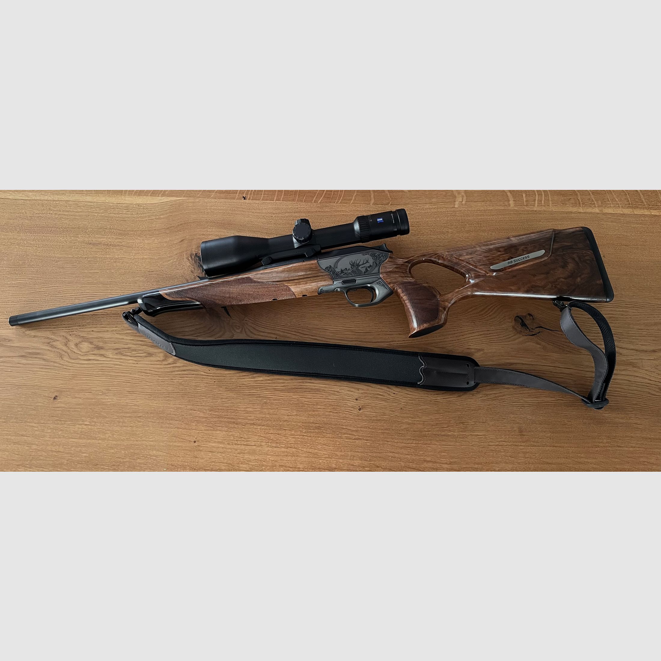 Blaser R8 Success Luxus mit Visierung