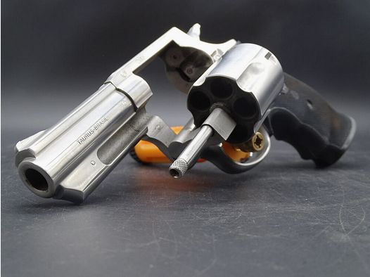 Taurus Mod 431 caliber .44 S&W Special 3" 431