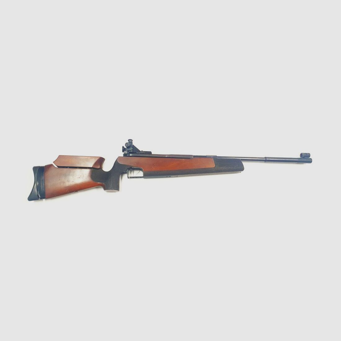 Feinwerkbau Luftgewehr Mod. 300, Kaliber 4,5 für rechts Schützen ; F im Fünfeck