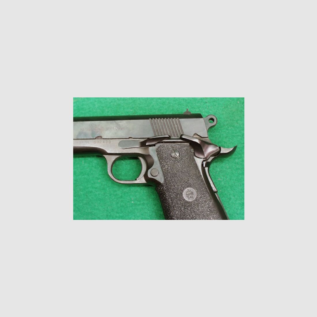 Pistola Norinco NP28