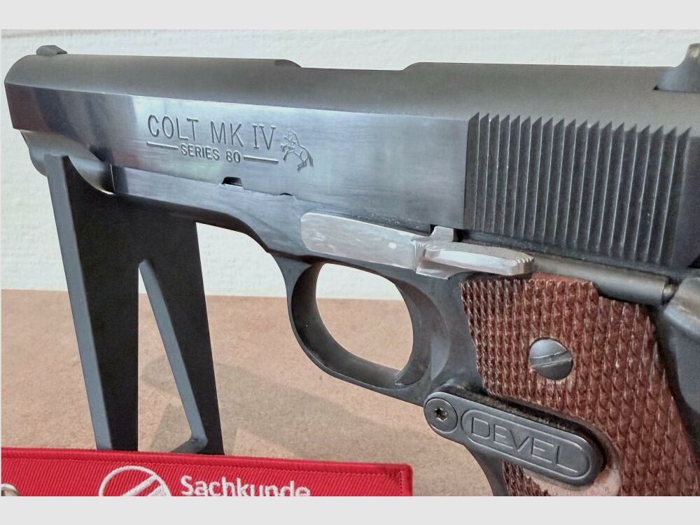 Colt MK IV Series 80 Government Model – DEVEL Custom 1911