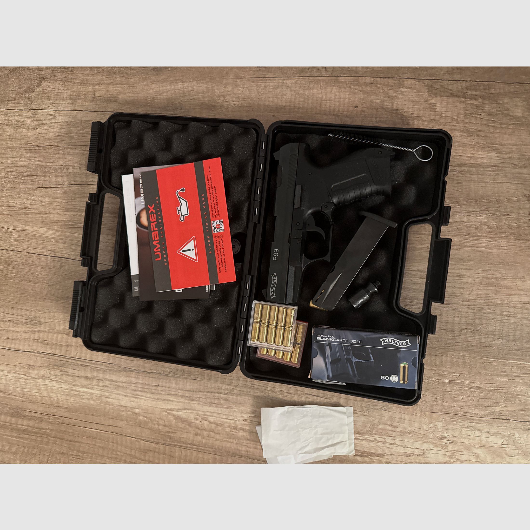Walther P99 blank firing gun