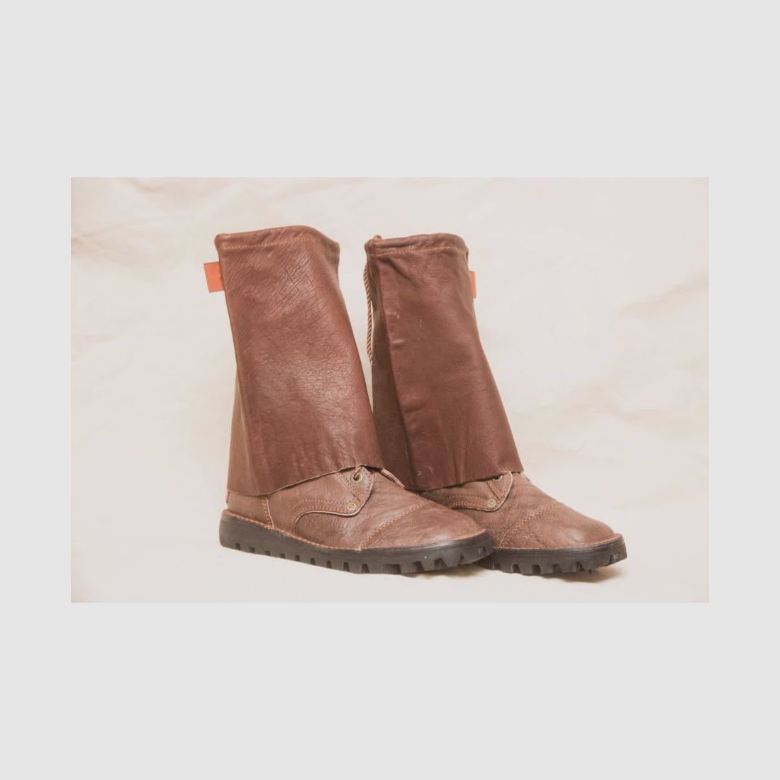 Courtney Leder Gamaschen lang