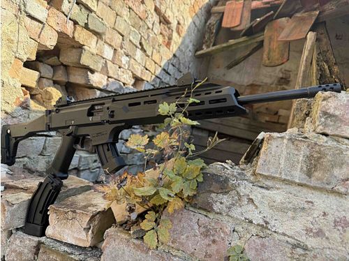 CZ Selbstladebüchse .22 lfB Scorpion Evo 3 S1 Carbine mit Kompensator 1/2×2 .22lr