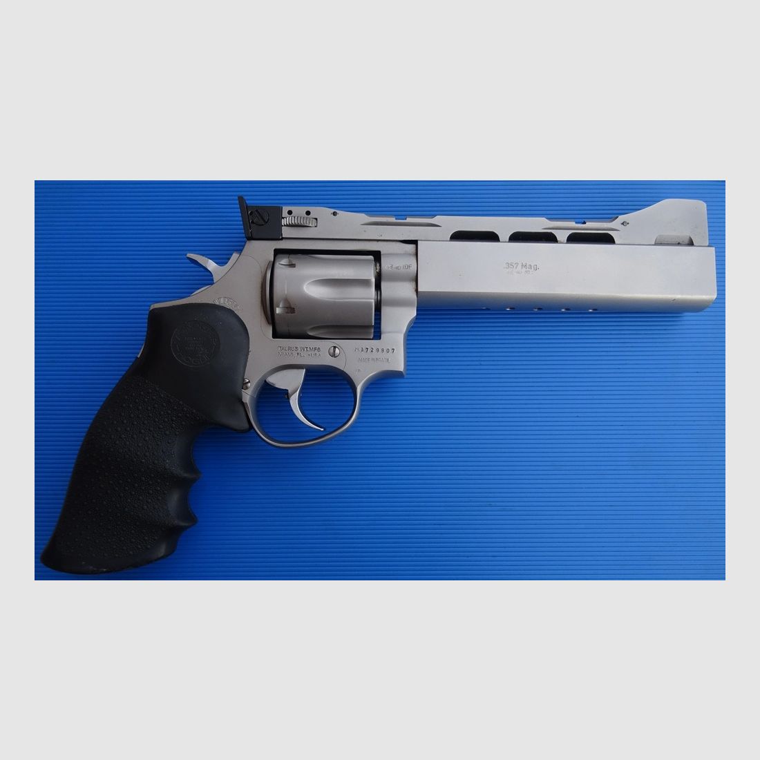 PPC Revolver Taurus neu! Kal. .357Mag.