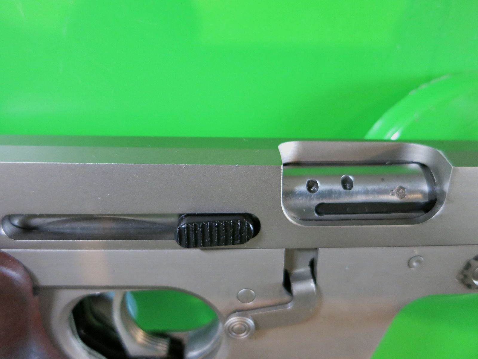 Sport-Pistole Walther OSP Kaliber .22lr, NILL Sport-Griff, .22 Short, Nickel-Version    #79-