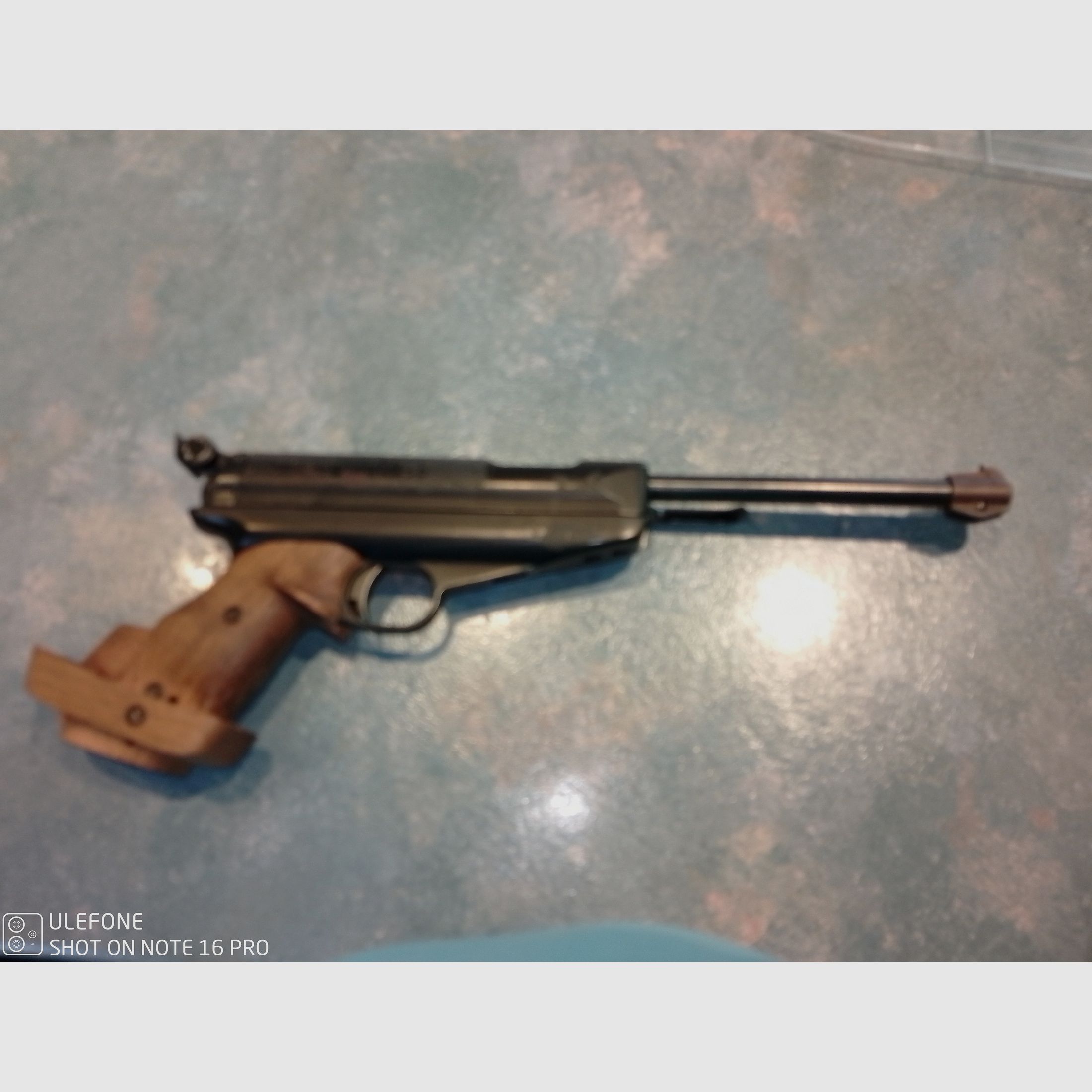 Pistola ad aria Feinwerkbau, arma da competizione, ottima precisione, precisione di tiro