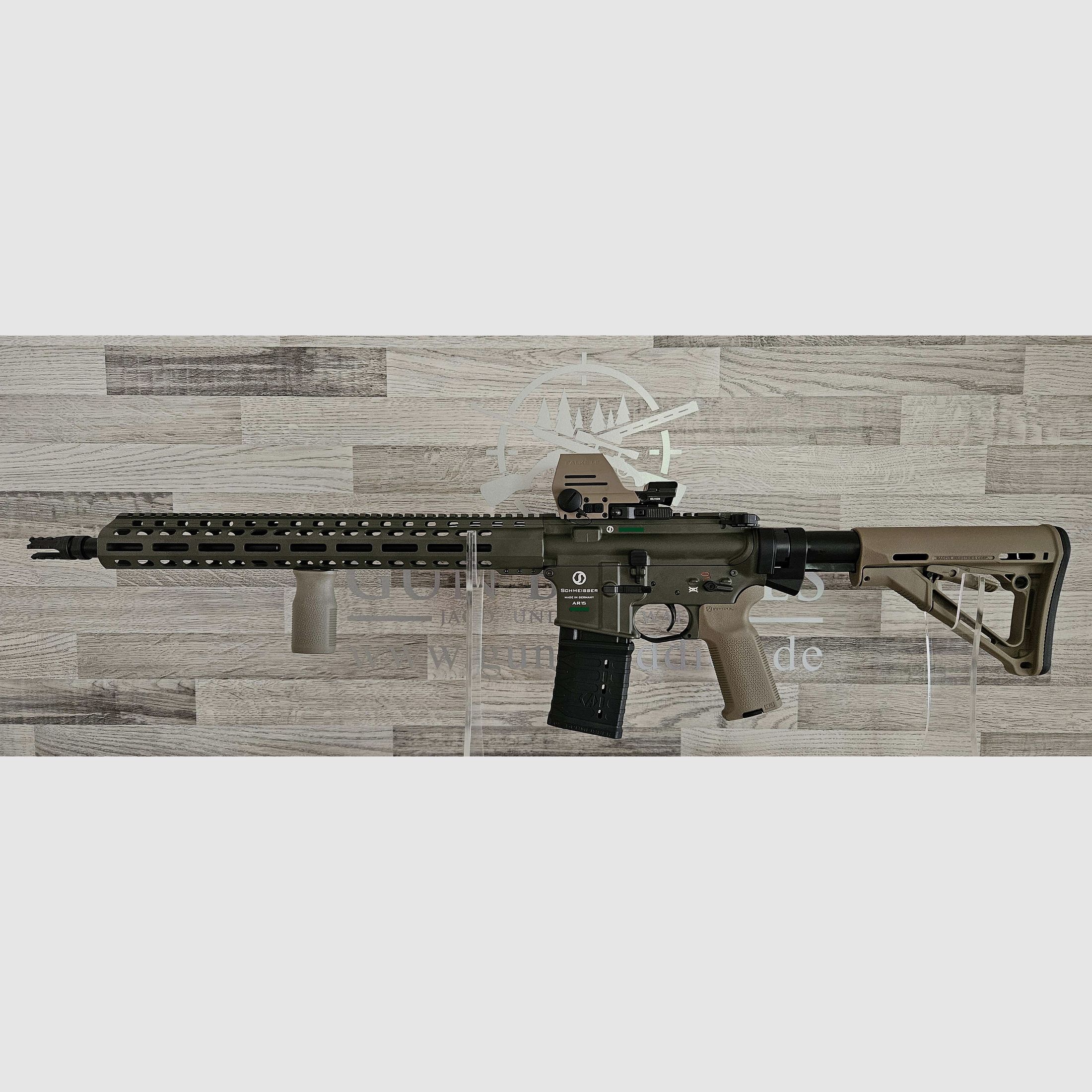 Neuware vom Fachhandel - Schmeisser AR15 M5FL Sondermodell MAGPUL 16,75" OD Green .223Rem mit Optik