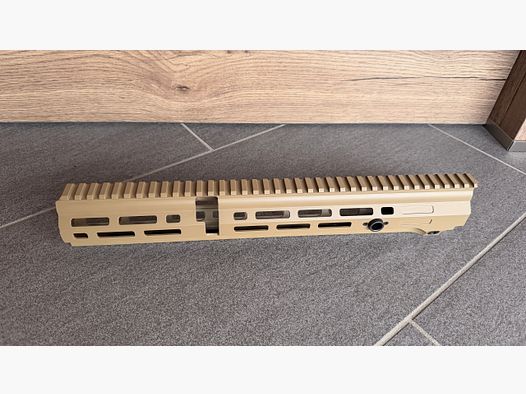 B&T M-LOK protezione per le mani per HK MR223 COYOTE TAN Cerakote lunga (per MR223 in 16,5")