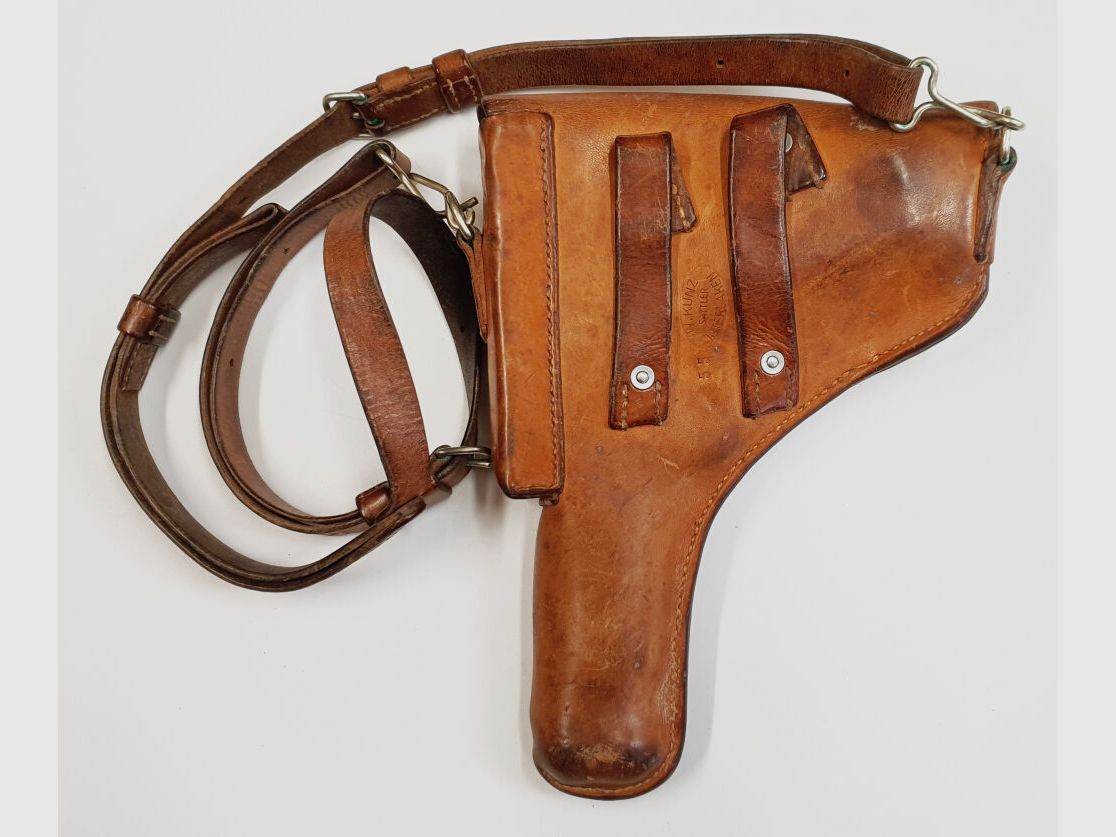 SIG Pistole SIG P210-2 im Kaliber 9mm Luger (9x19) Inkl. Holster und Reservemagazin,MADE IN SWITZERLAND