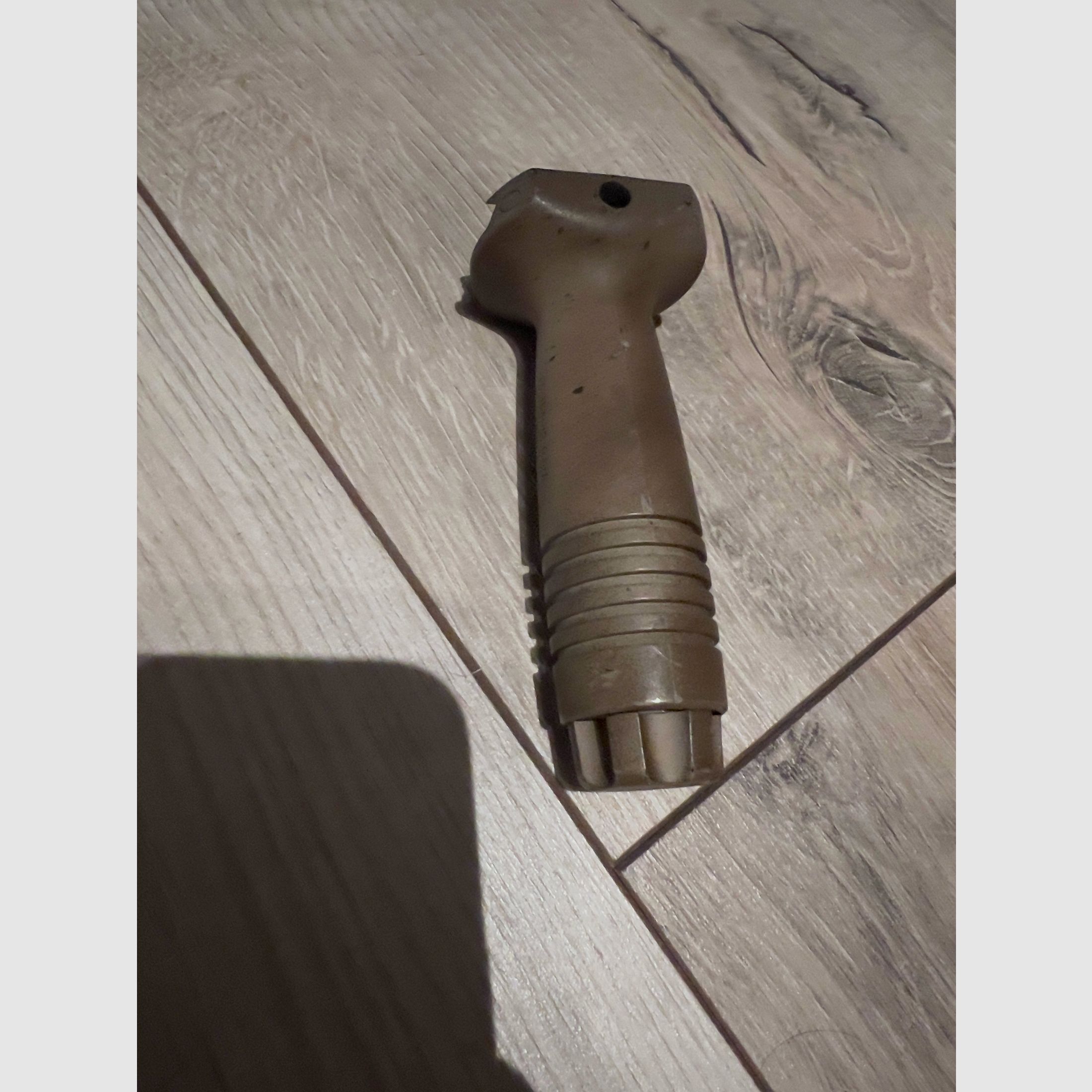 VFC impugnatura verticale - nello stile di Knight's Armament (KAC) - condizioni eccellenti!