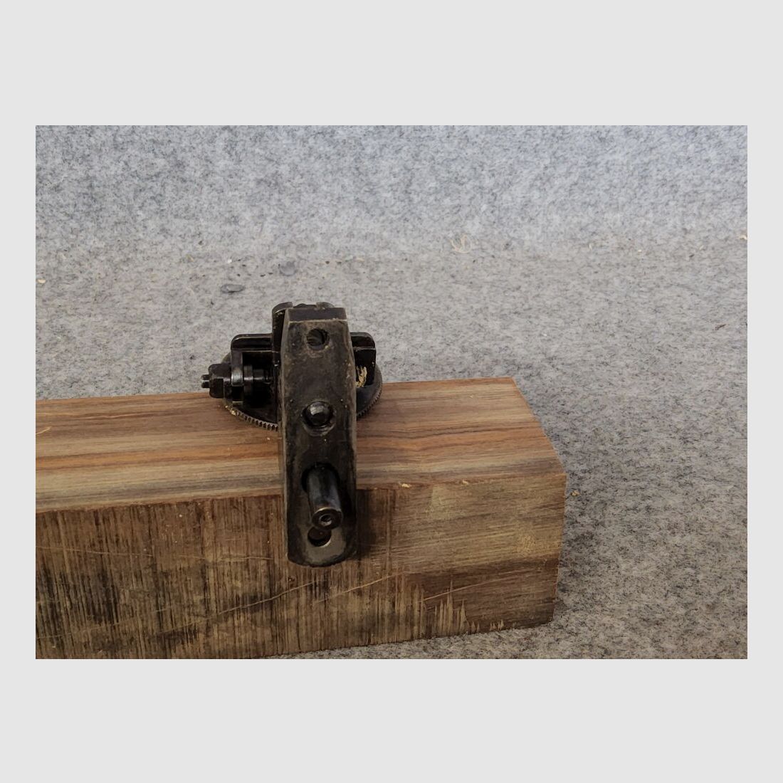 inconnu pistolet à feu
