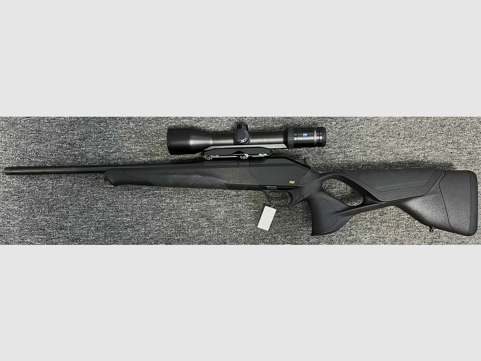 Blaser R8 Ultimate .30-06 + Zeiss Victory HT 2,5-10x50 + Dentler Montage