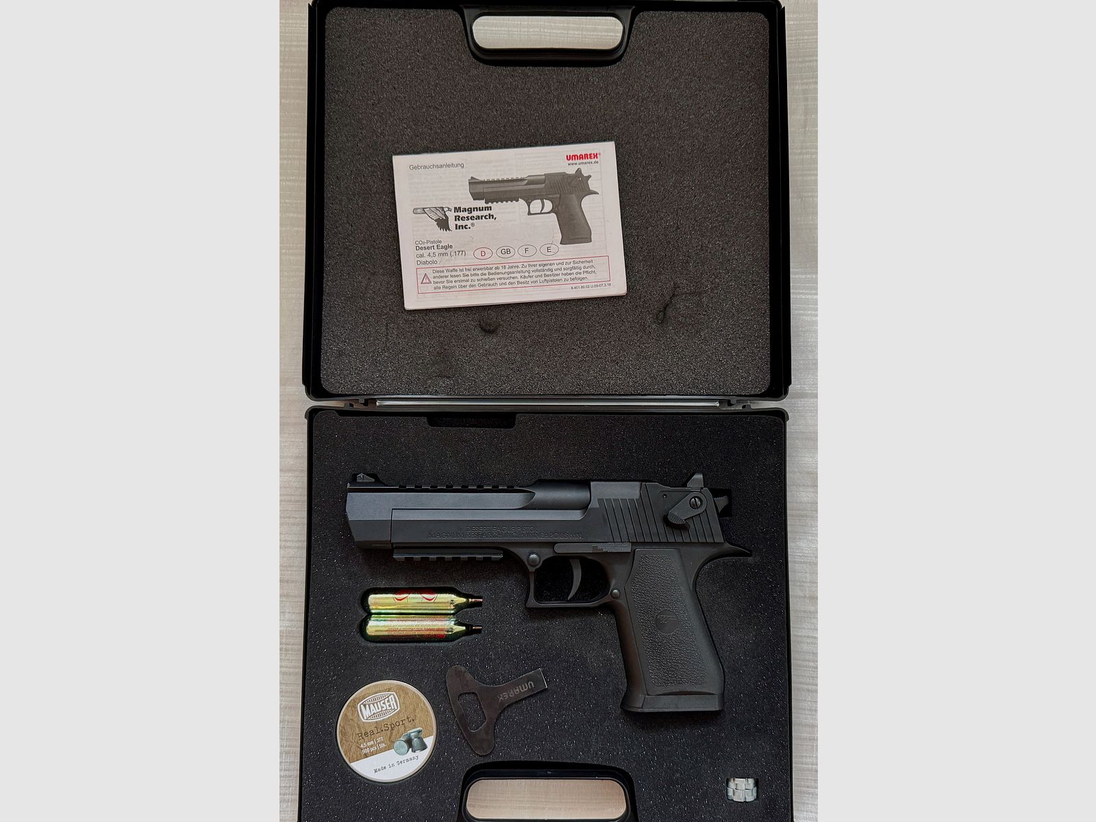 Magnum Research Inc. Desert Eagle (Umarex) 4.5mm Diabolo -- ABSOLUTE RARITY -- ---LIKE NEW---