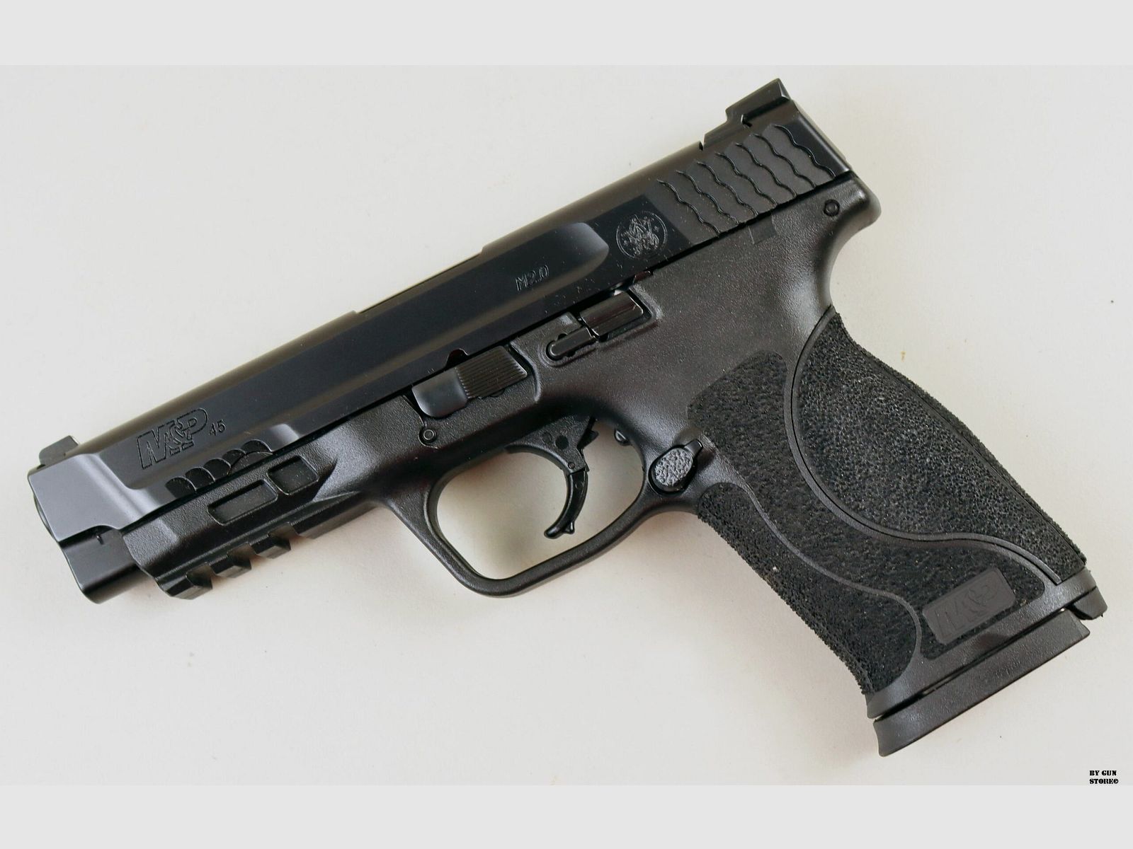 Smith & Wesson pistol mod. M&P45 M2.0 4.6′ cal. 45 ACP ser. no. NED9545, image 2 of 9