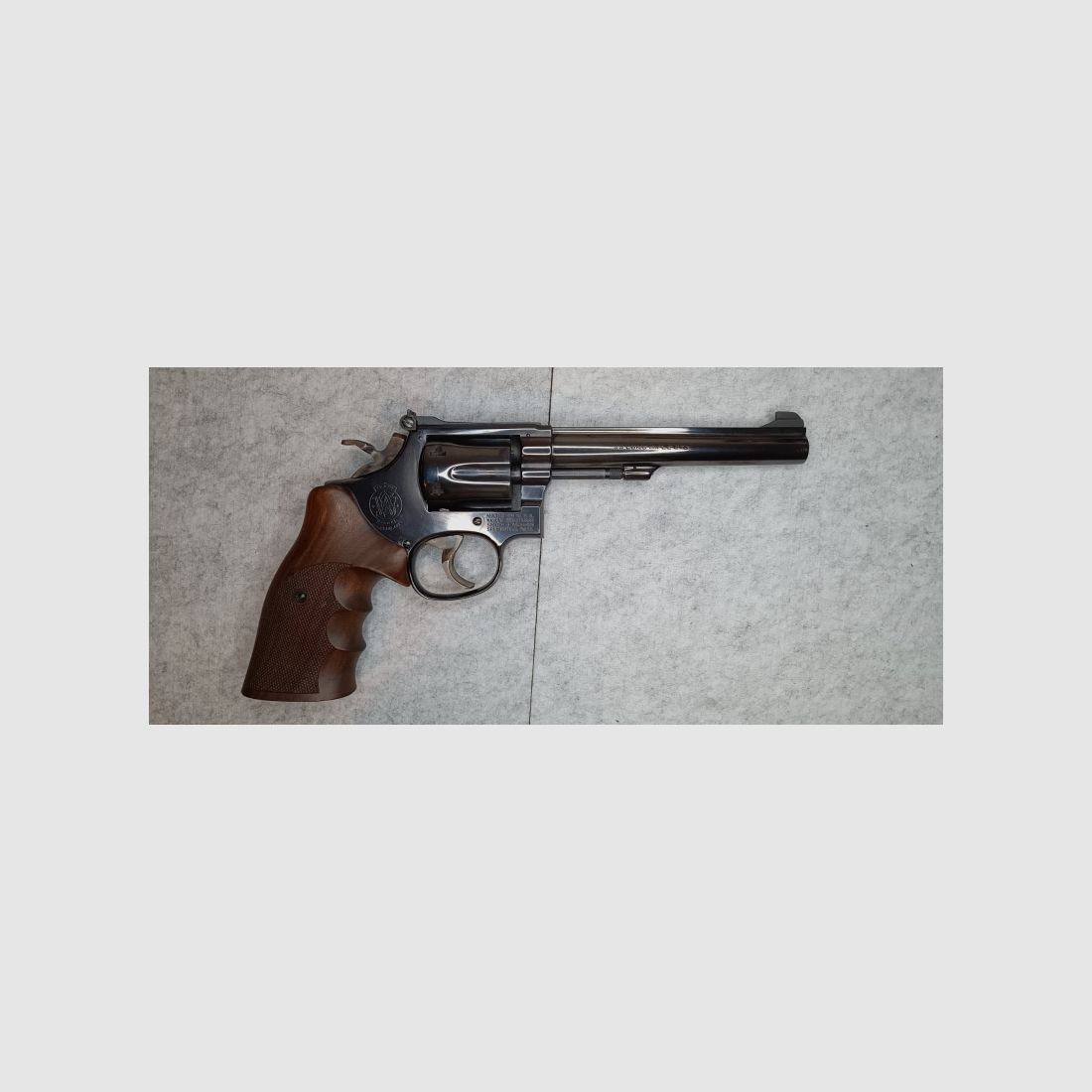 Smith & Wesson "Masterpiece" Modell 17-3, 6 Lauf