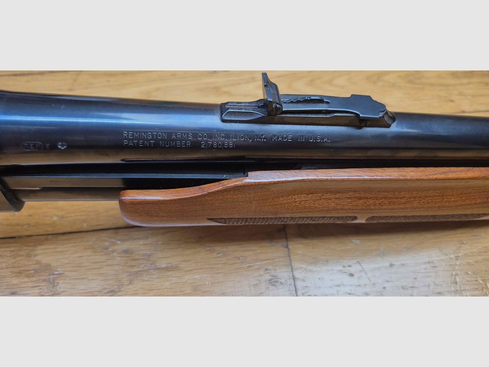 Very nice Remington pump-action shotgun – Mod 870 Wingmaster – Smooth barrel of 51 cm – caliber 12/70 – Capacity 4+1 (!) extendable – "Luxury" finishes – Reliable, simple, and legendary firearm – Excellent condition – TBE+/TBE++, image 27 of 45