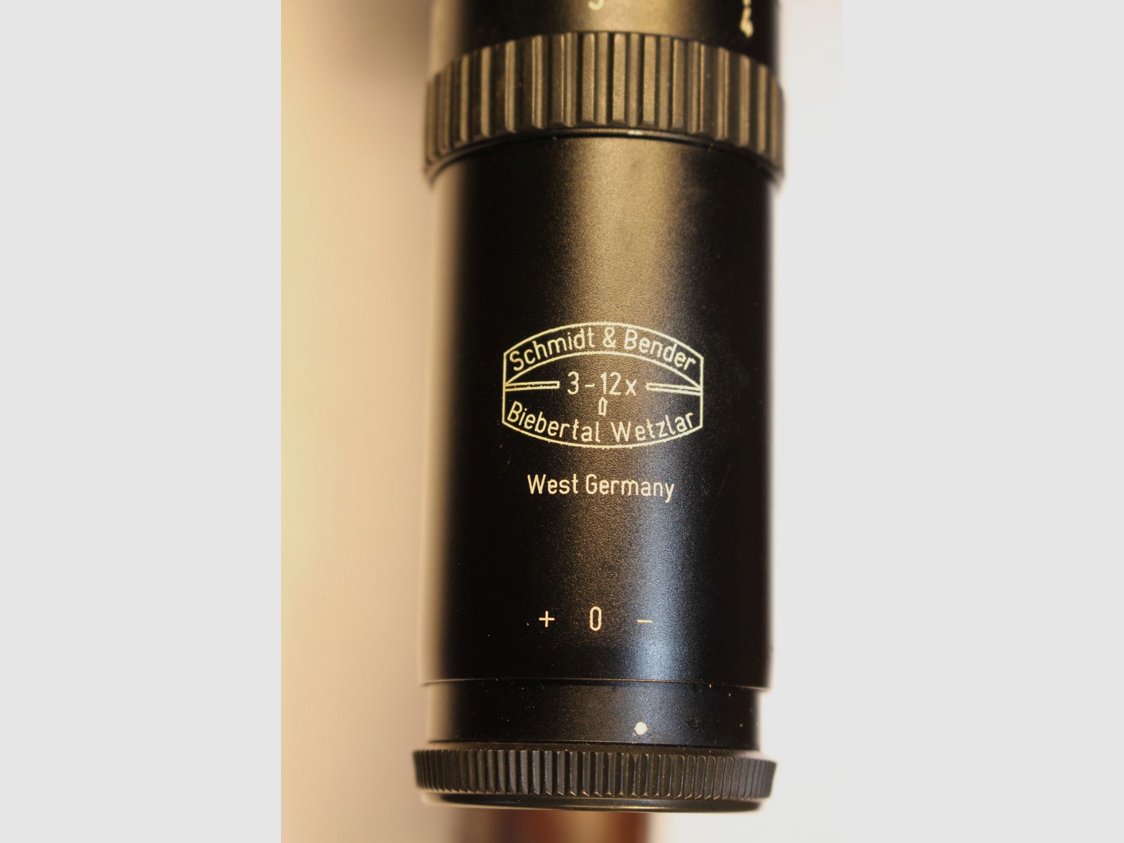 Blaser Berstutzen 750/88 w 5,6x50R i .30/06 z kolbą lewostronną.