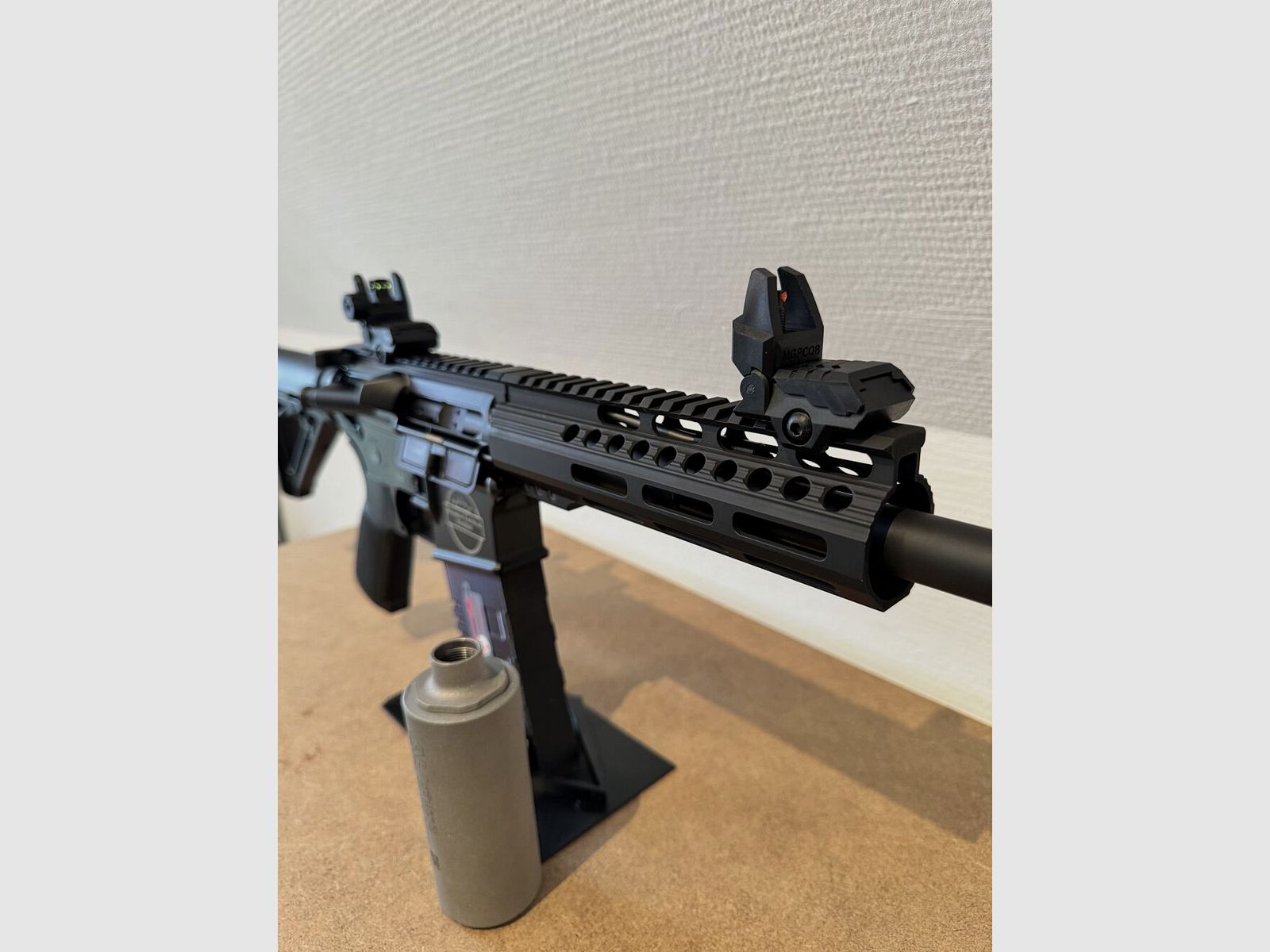 BTS Bavarian Tactical Systems & ASE Utra BTS-15 .300 AAC BLK 9" inkl. SL5i