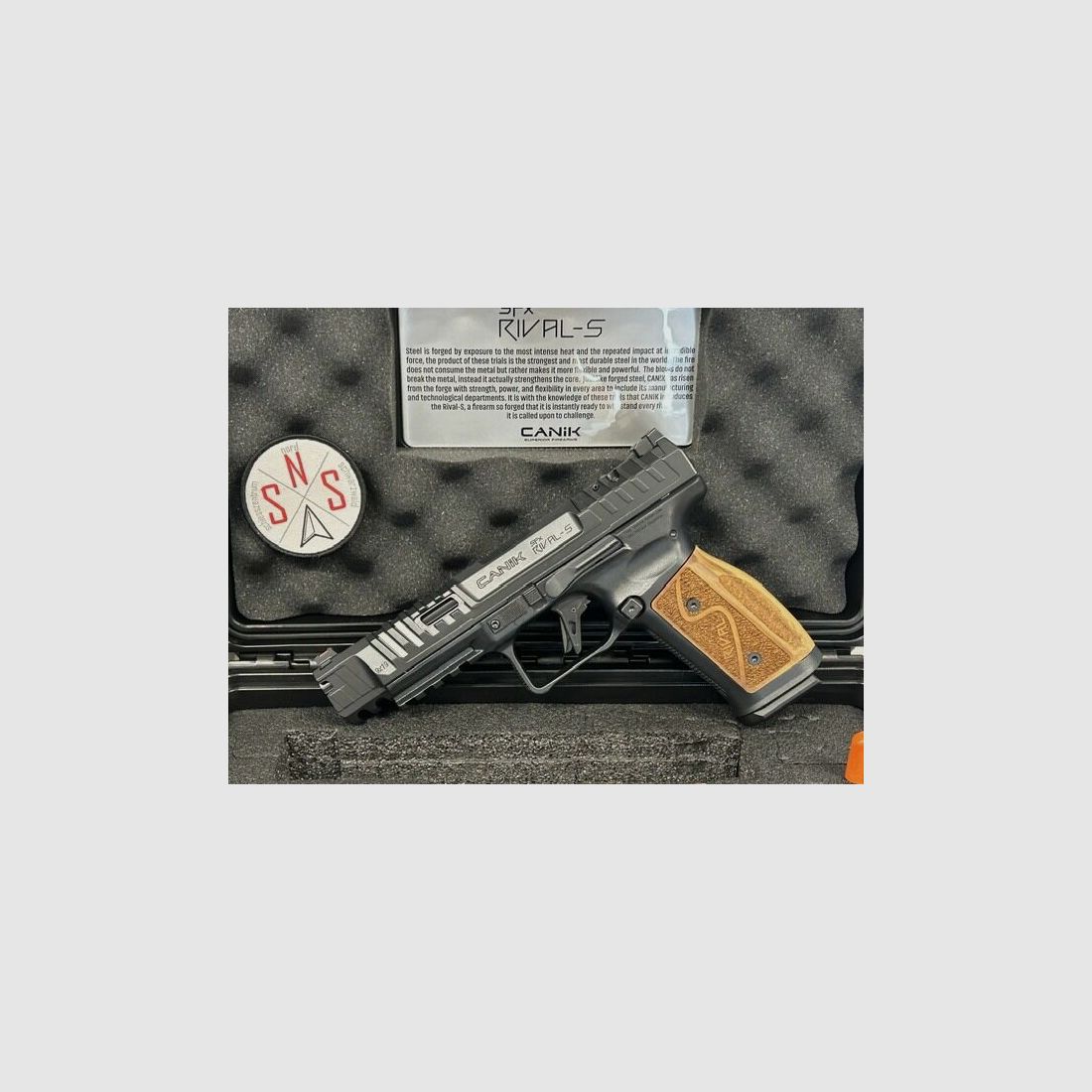 Canik Arms Canik Rival-S ''Black COBRA'' incl. wooden grip and compensator