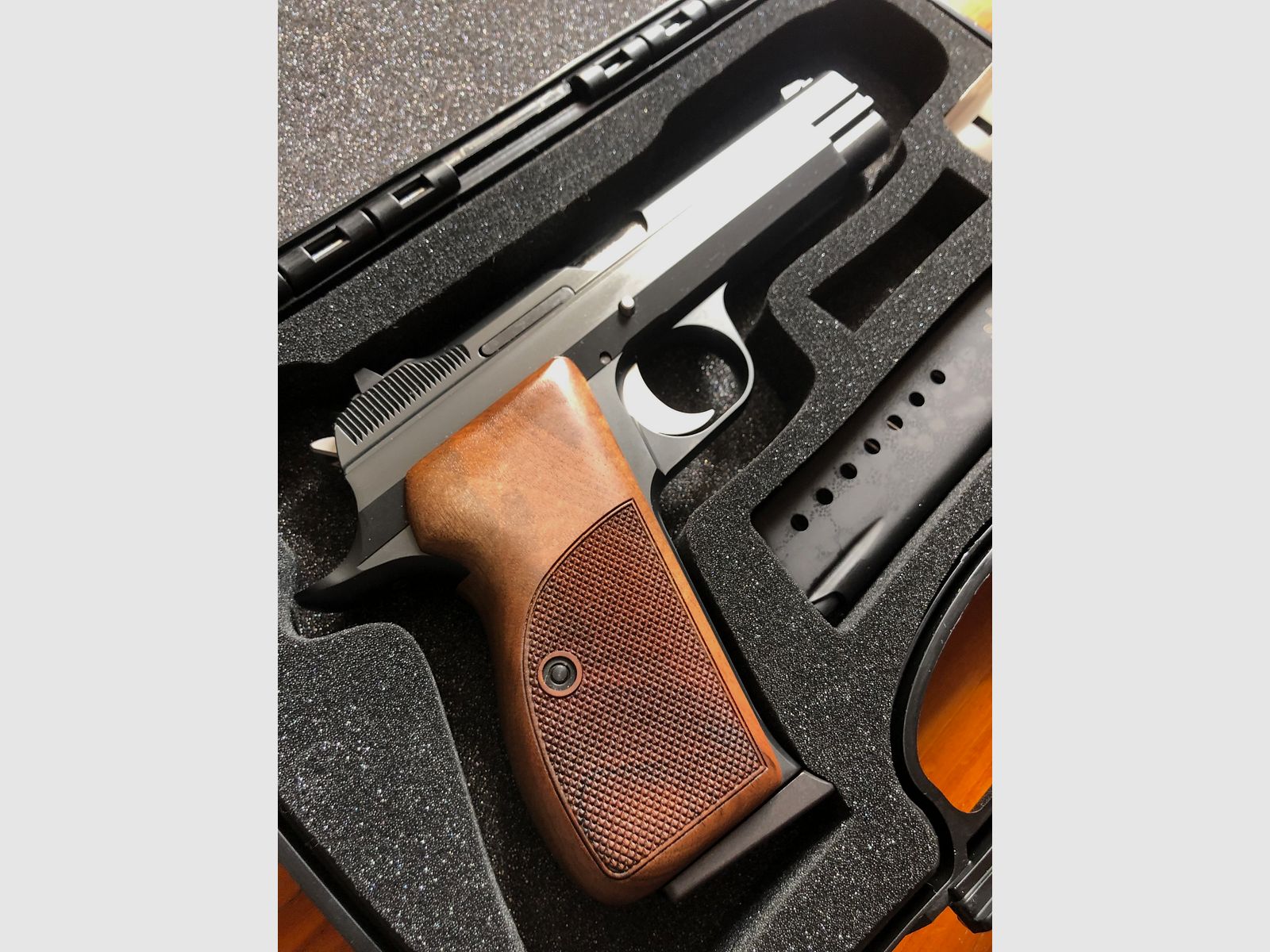 Sig Sauer P210 Legend (Eckernförde)