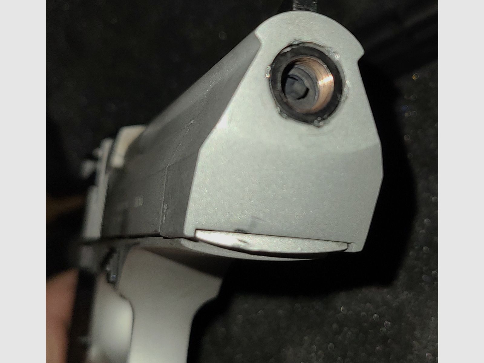 RETAY BIG FIFTY / VERCHROMT SILBER / mit Zubehör 3 MAGAZINE / mit OVP / cal. 9mm P.A.K. / PTB 1074 / SCHRECKSCHUSS GAS PISTOLE / SILVESTER / SELBSTVERTEIDIGUNG / NEUWERTIG