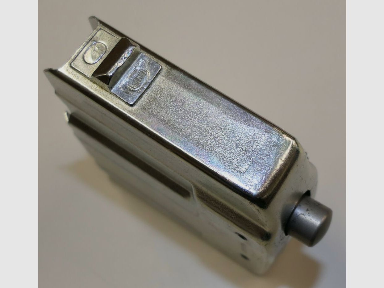 Sig Magazin für STGW 57 7,5x55 Swiss Platzpatronen 10 Schuss