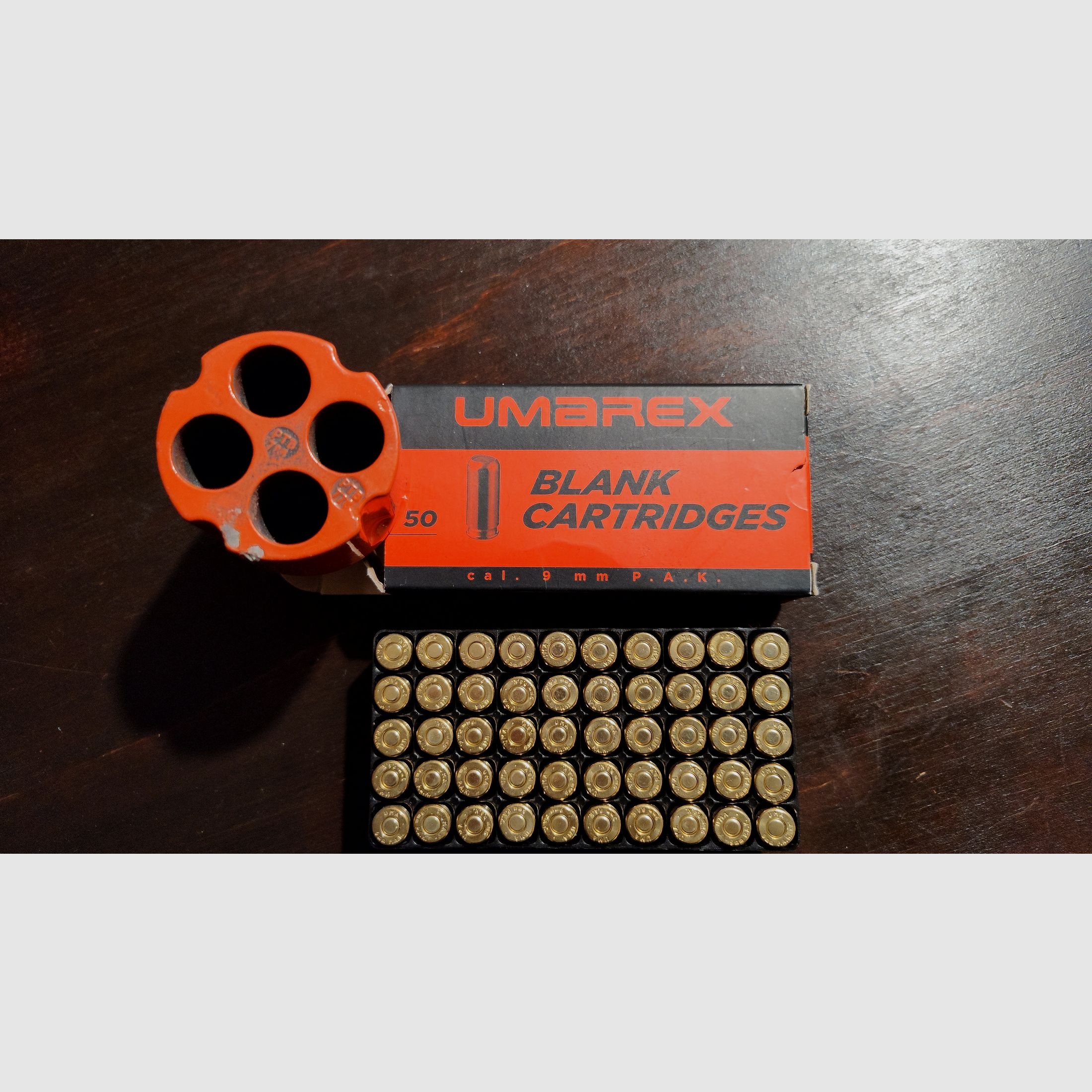 Umarex blank cartridges brass casing 9mm P.A.K. 50 pieces + launch cup for 4 pyro blank cartridges