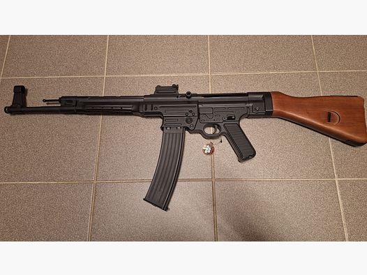 StG 44 Airsoft Sturmgewehr Vollmetall Echtholz S-AEG 6mm BB schwarz-NEU!