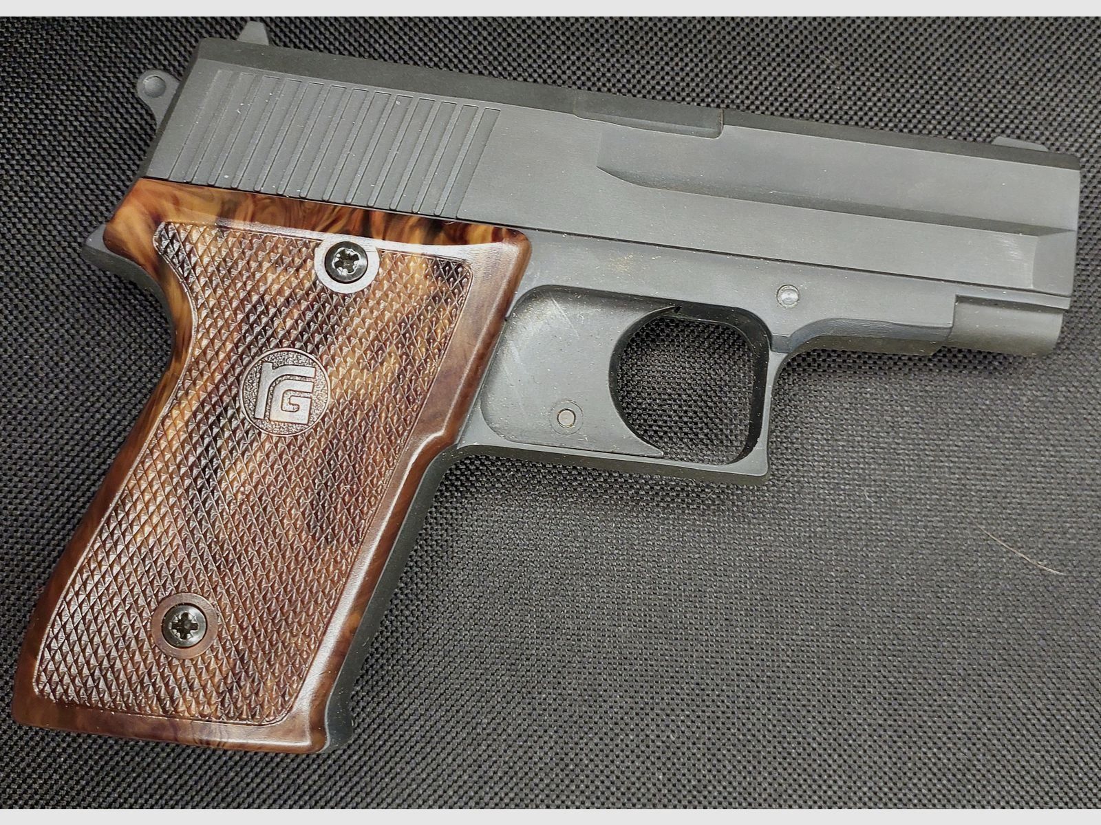 Röhm RG300 (RG 300) pistola a salve calibro 6mm Flobert (PTB 327) OVP