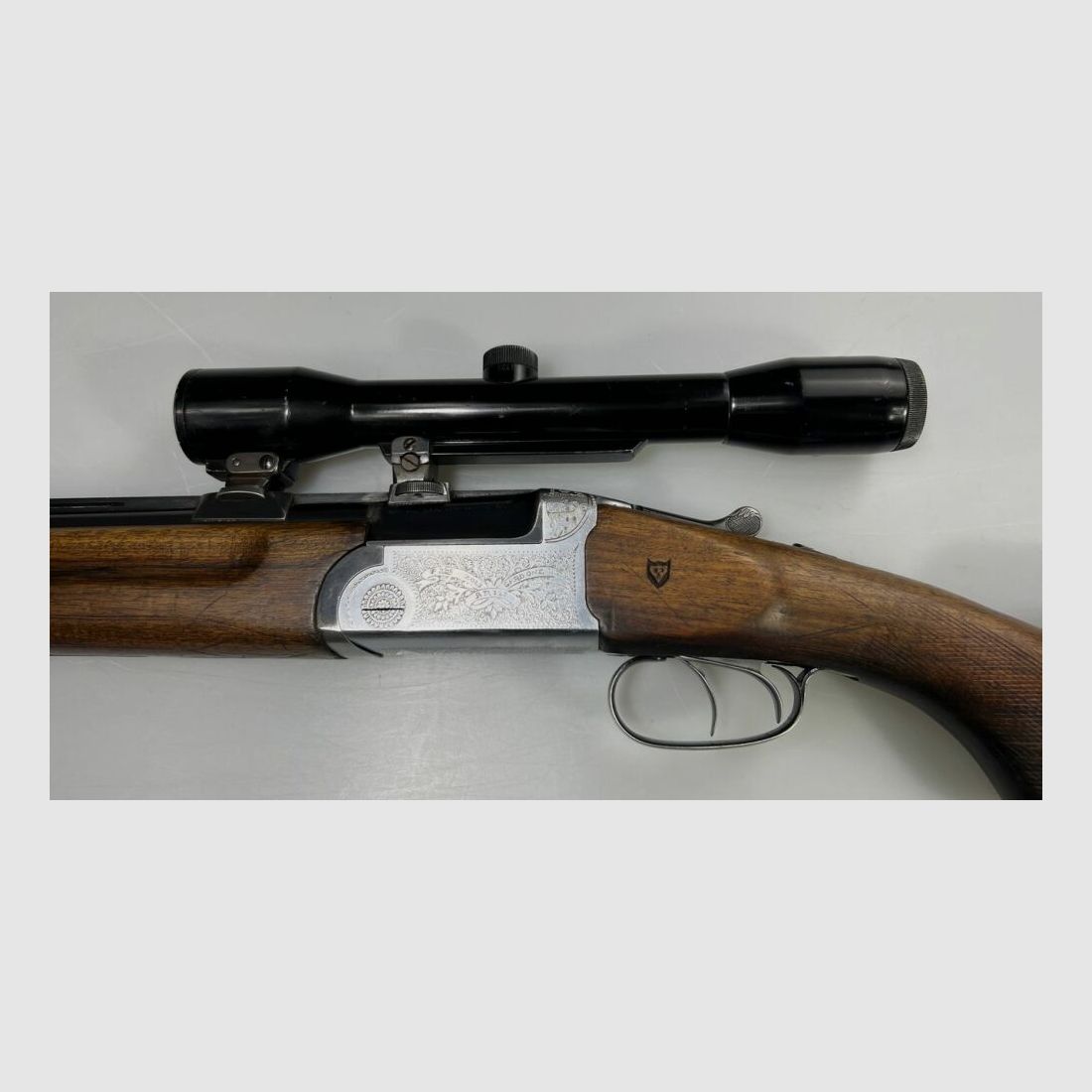 Fusil à double canon Zoli avec lunette de visée