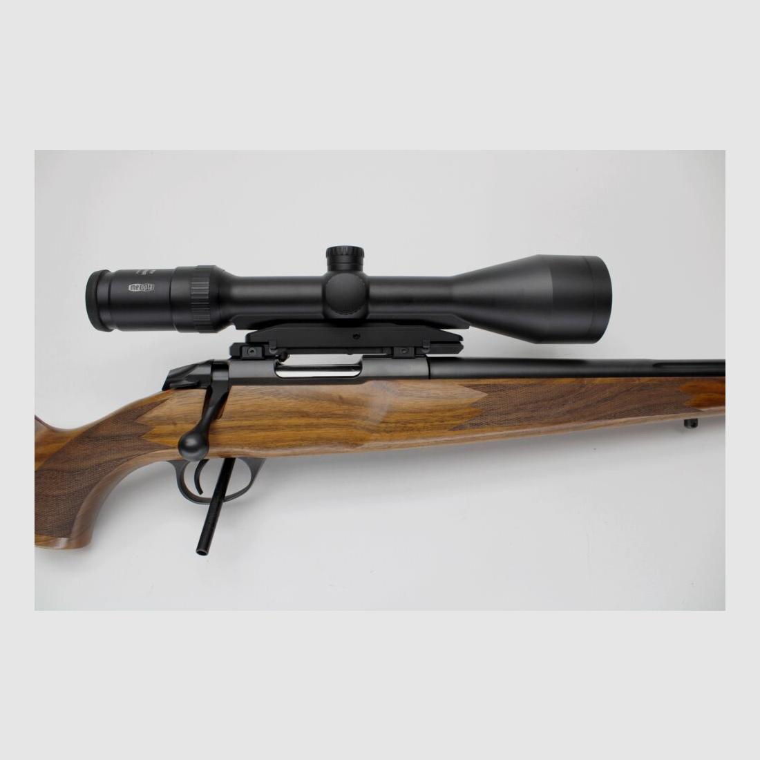 Rep. Büchse Sako 85 Varmint Kurz kannelierter Lauf Meopta 3-12x56 auf Dentl .222Rem