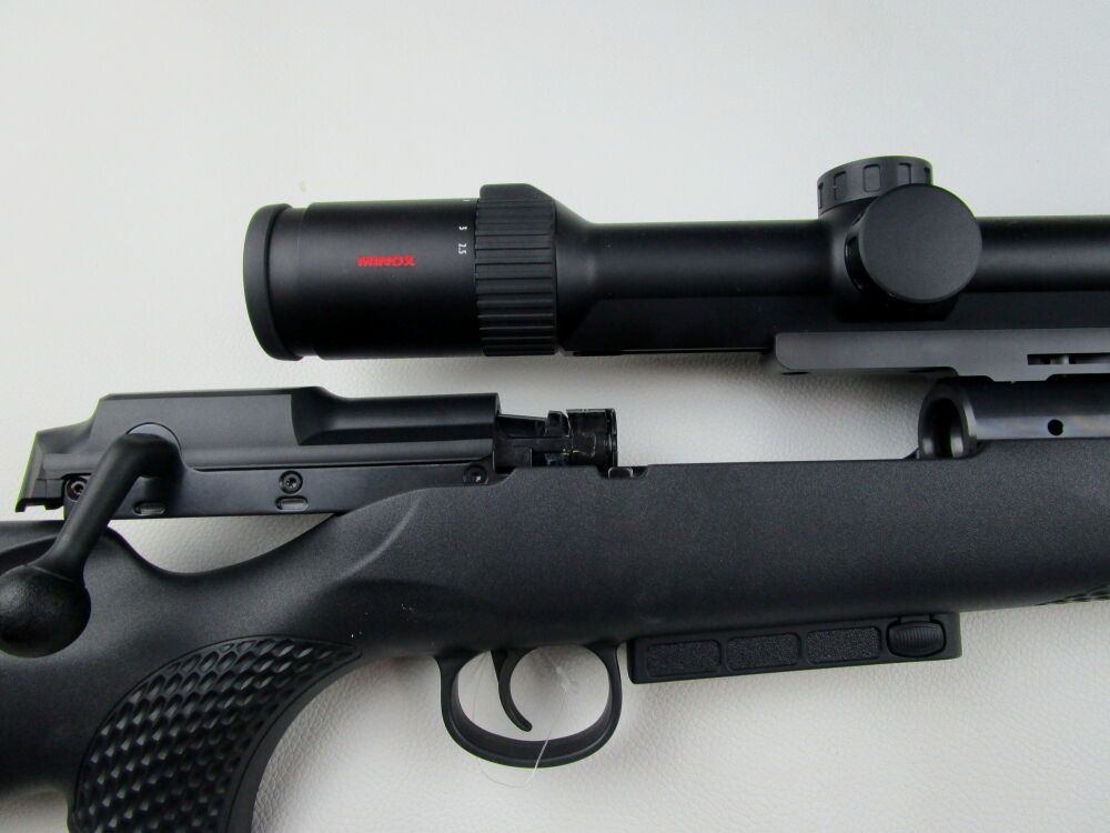 Mauser 25 Extreme mit ZF und Schalldämpfer