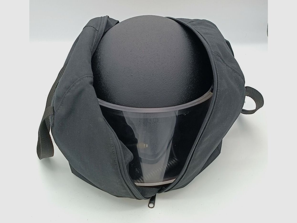 Schuberth P100 Polizeihelm aus Kevlar mit ballistischem Visier