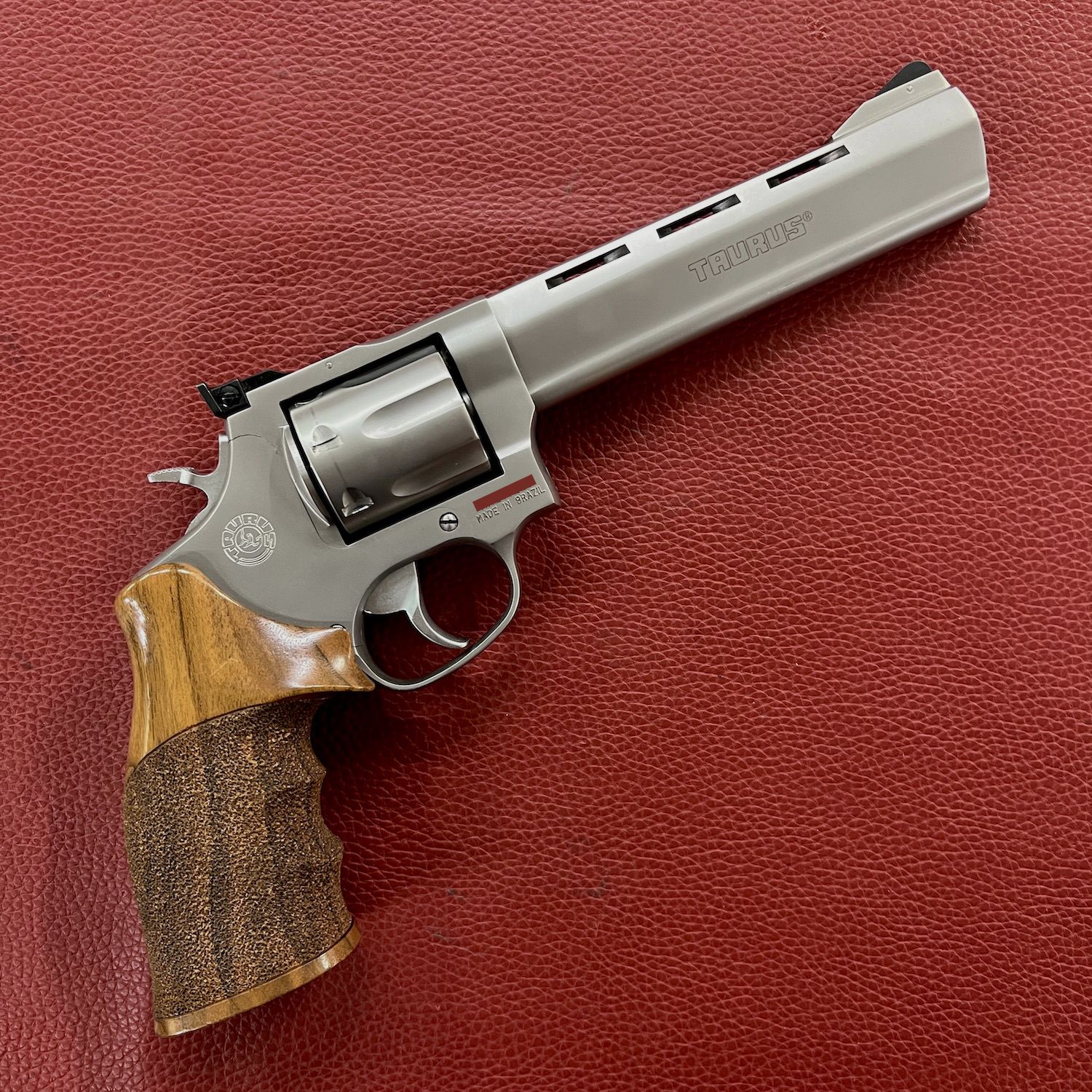 Taurus Tracker Competition Pro, image 3 of 11
