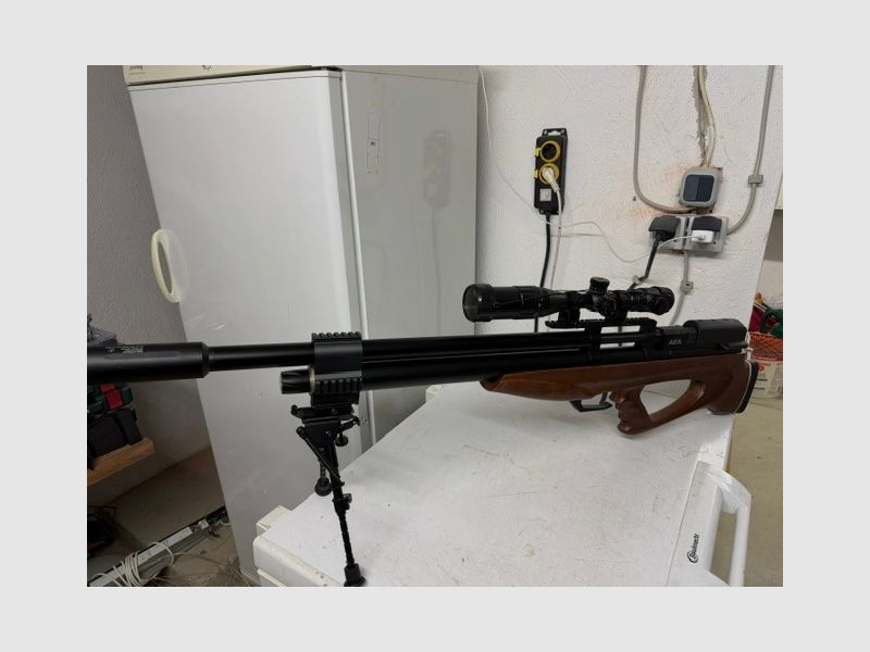AEA Airgun Challenger Bullpup Cal. 5.0. 12.7mm at set price! The weapon is as good as new