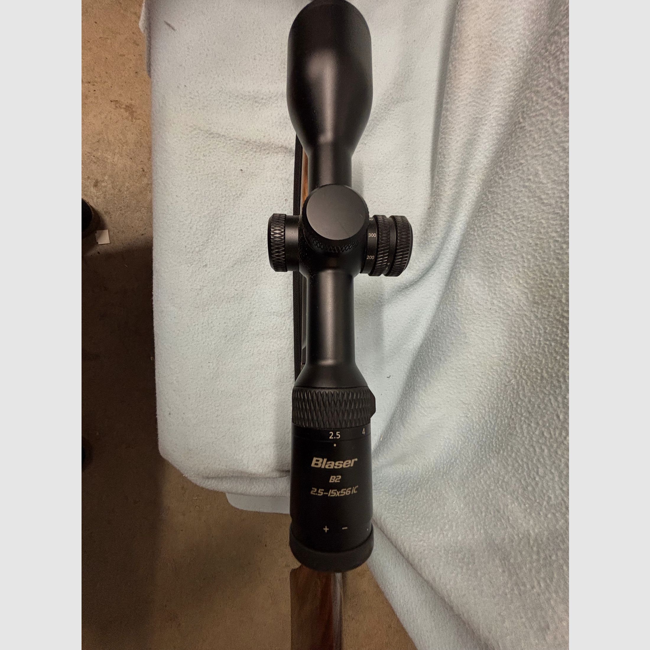 Blaser B95 6,5x55 12/76 mit Blaser B2 ,5x15x56IC und Sattelmontage