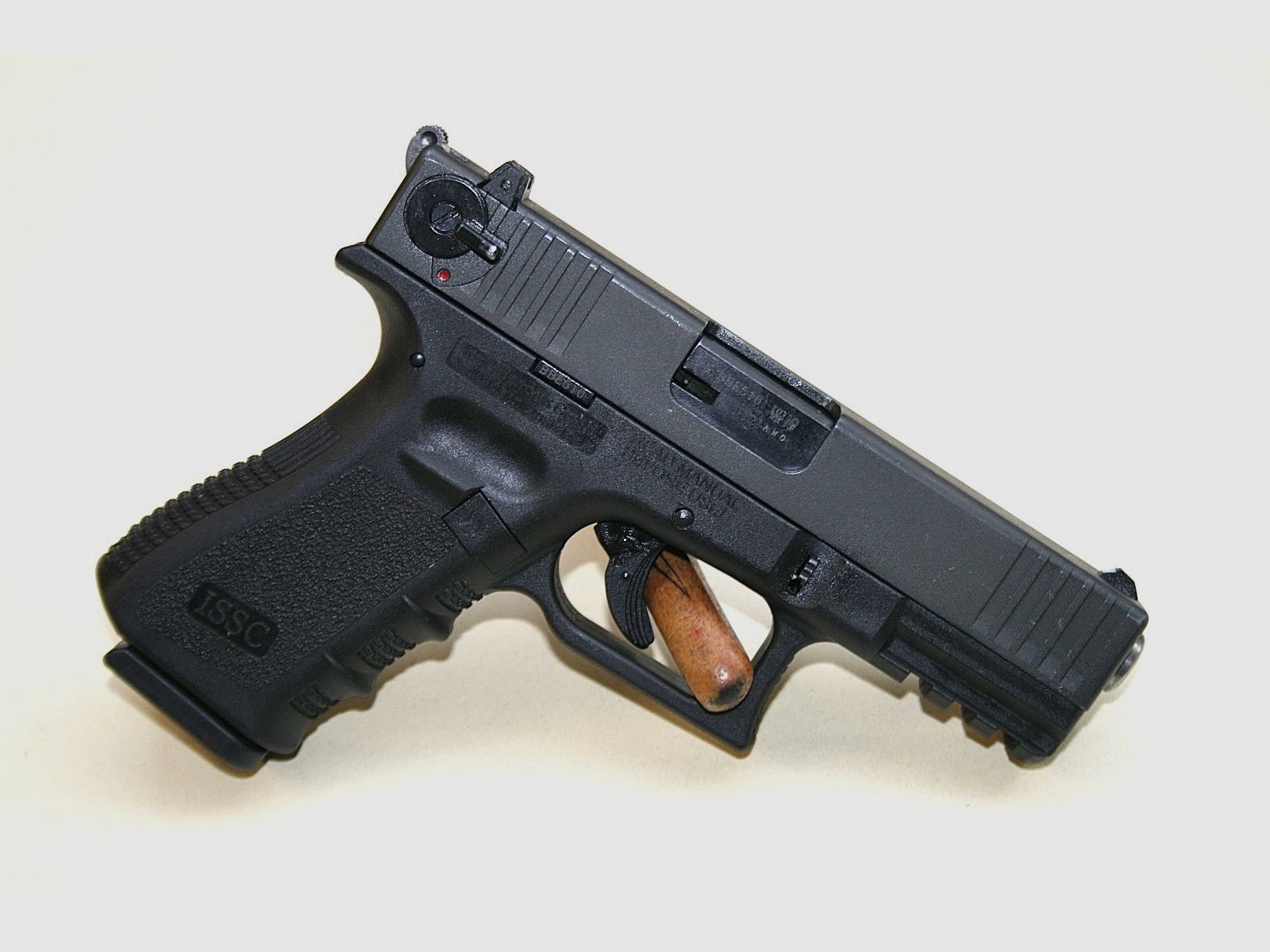 Pistola ISSC M22 – .22Lr (USATO), immagine 3 di 8