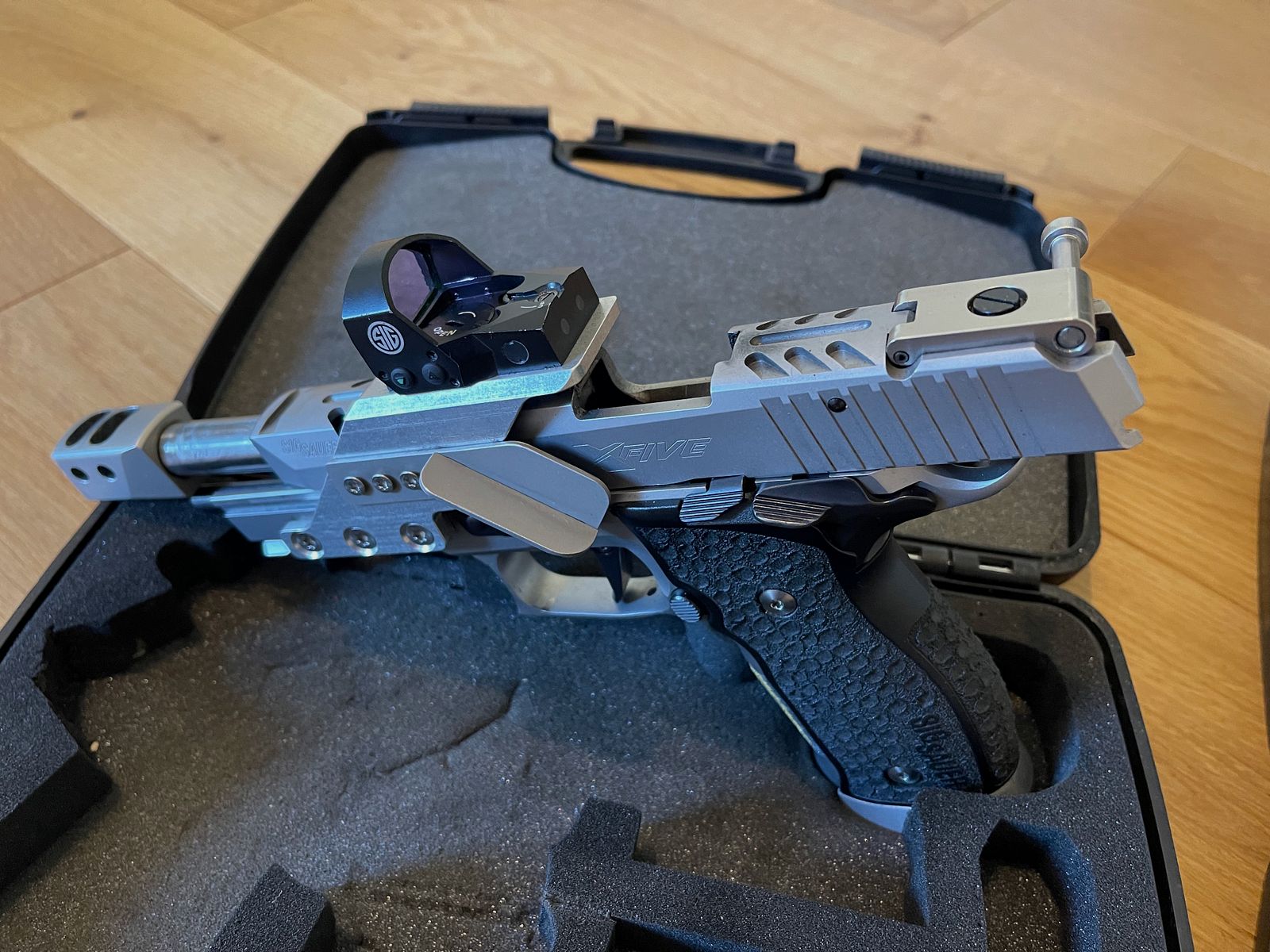 SIG Sauer Pistole P226 X-Five Supermatch Racegun HB-Q Umbau 