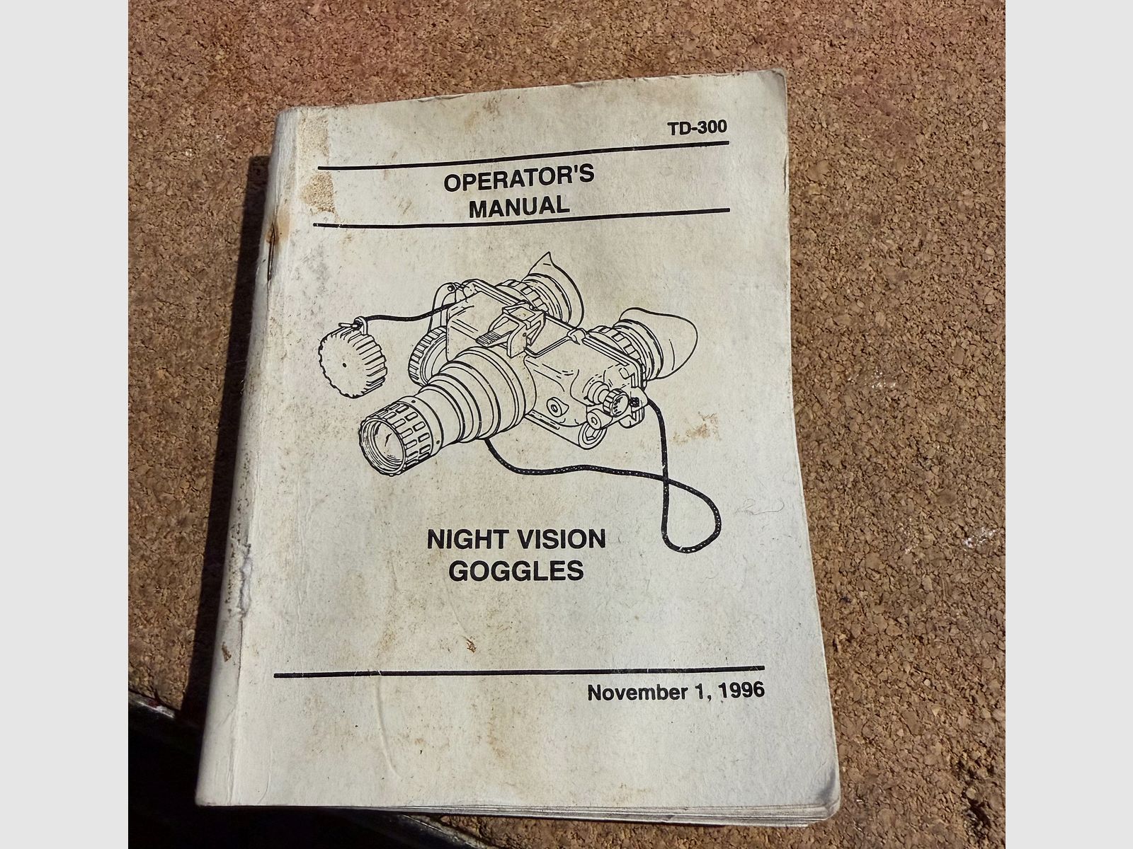 Oryginalne amerykańskie gogle noktowizyjne AN / PVS-7B