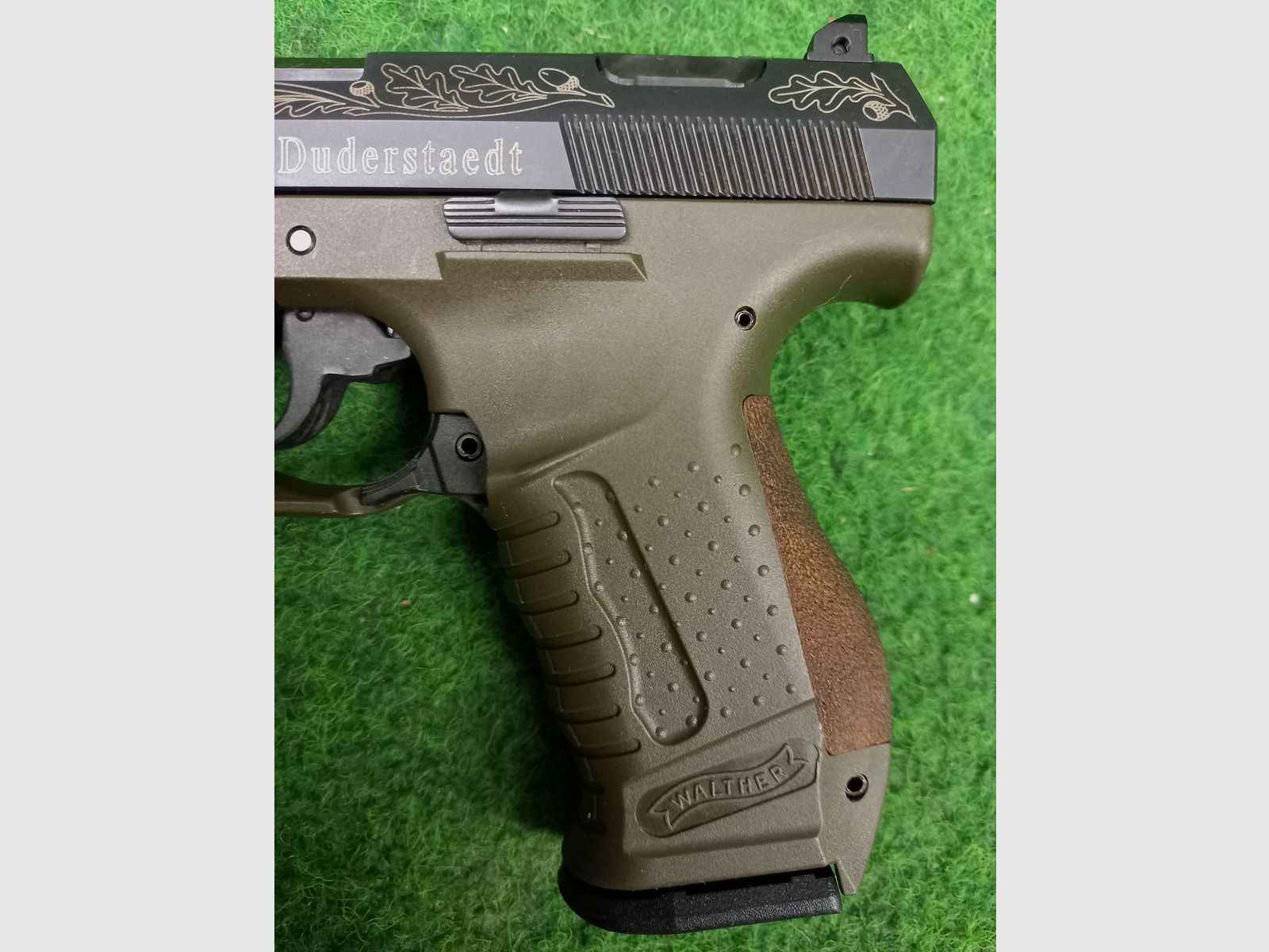 Destacar Walther P99 "La Chasse nach Wildmeister Duderstaedt"