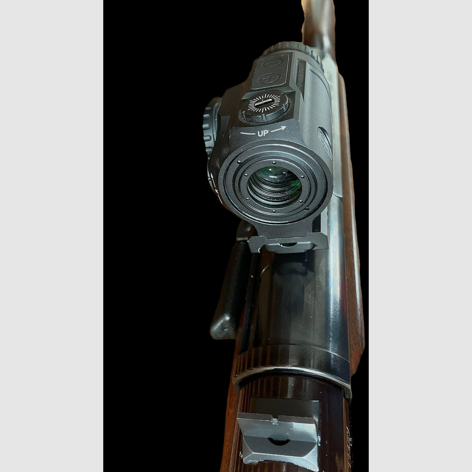 Selbstladebüchse Heckler&Koch HK940 im Kaliber .30-06Spr. mit Hawke Pirsm Sight auf Picatinny Rail