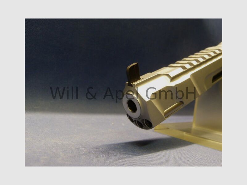 Club 30 Weapons Will & Apel Club 30 RL Range HEAVY WEIGHT CHAMPION