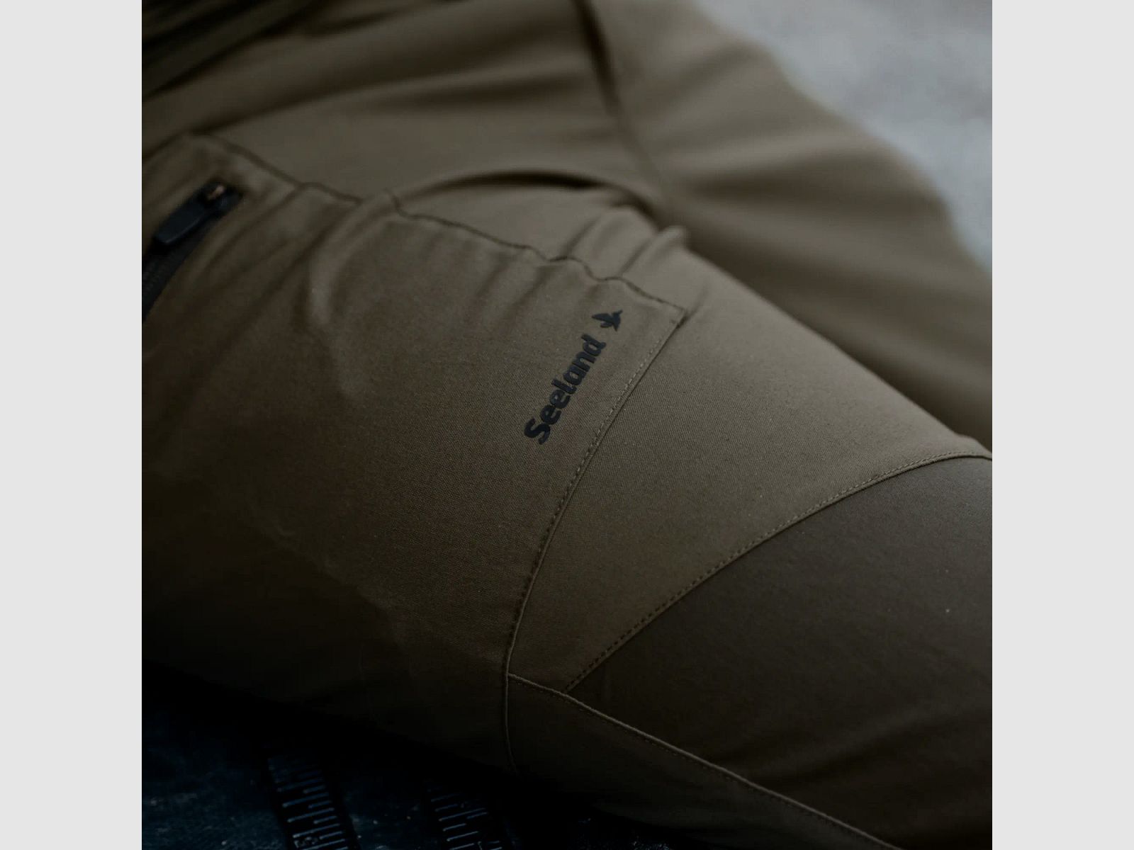 Pantalones Seeland Ash (Verde Claro/Verde Pino)