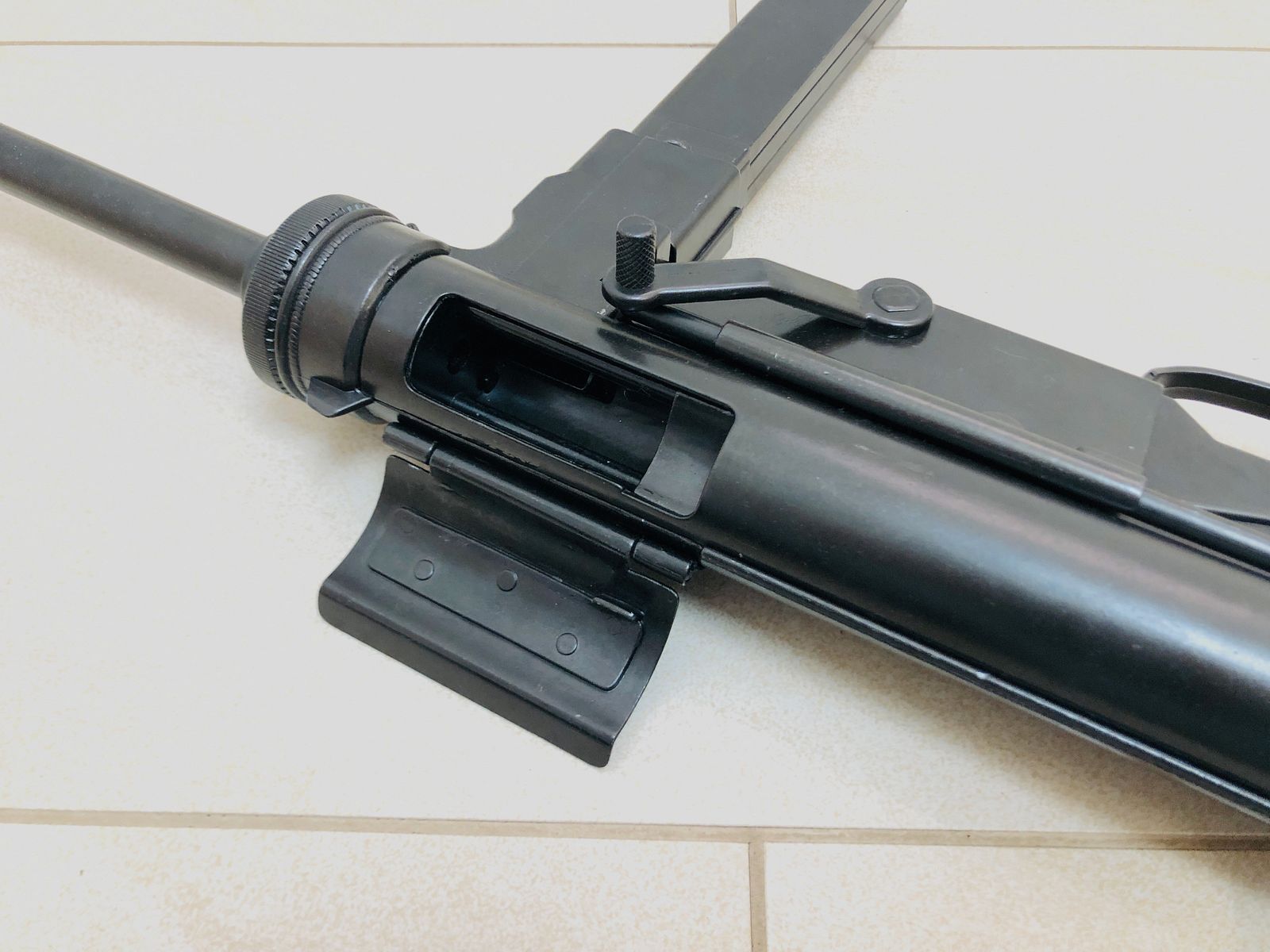 ••• Dekowaffe / Modellwaffe US Maschinenpistole M3 / Greasegun / NEU + OVP •••