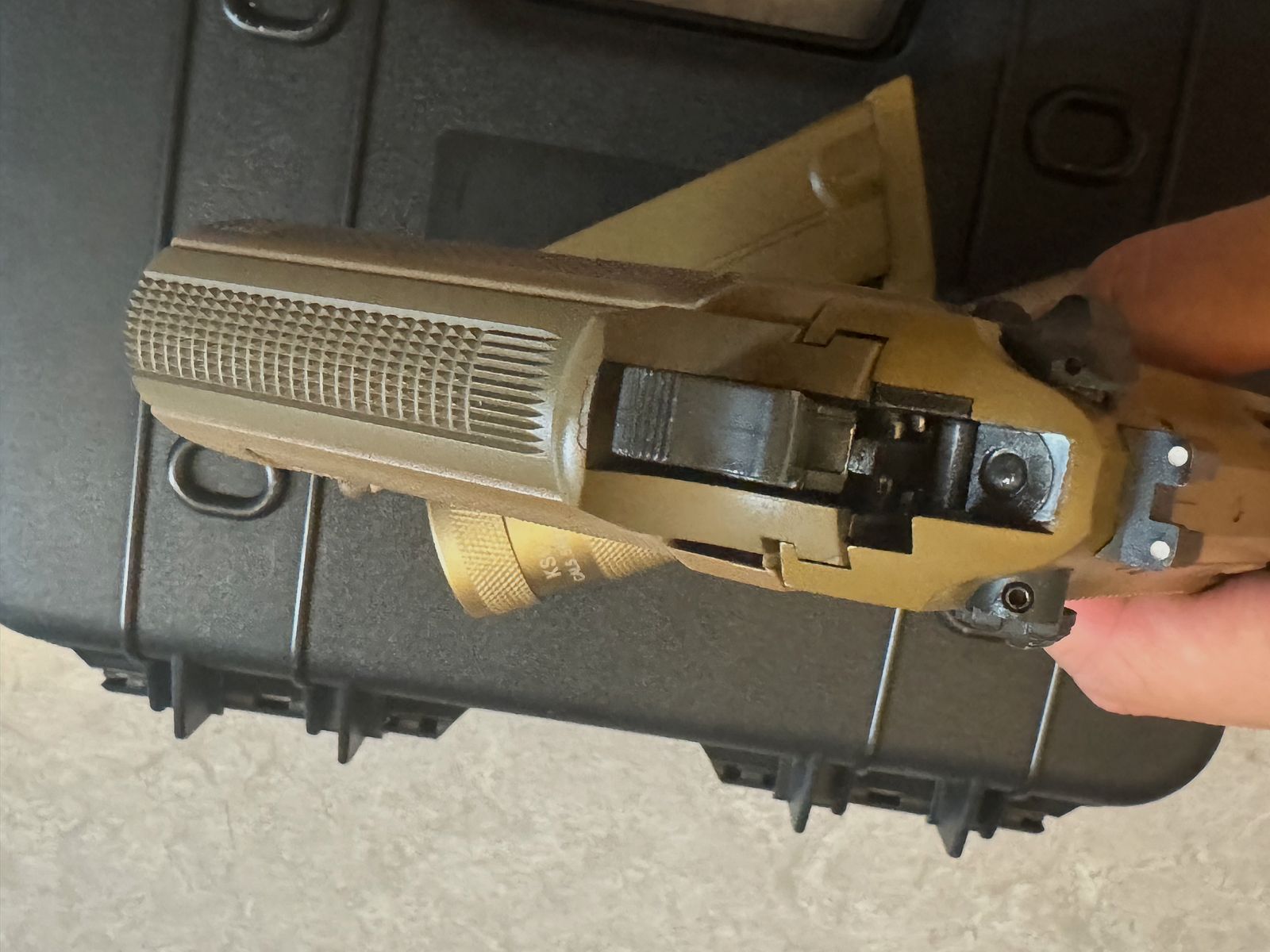 Beretta M9A3 CO2 Luftpistole Kal. 4,5 mm BB FDE Vollmetall inkl. Schalldämpfer-Dummy Und Koffer