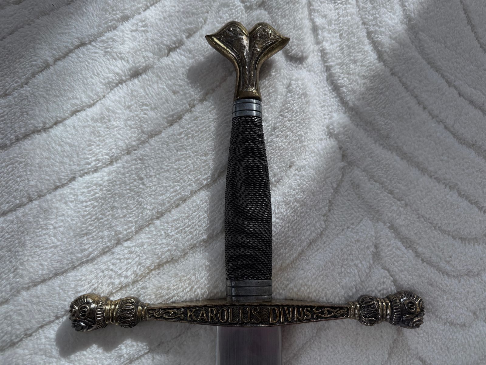 Zierschwert „Carlos V / Carolus Divus“ mit Scheide