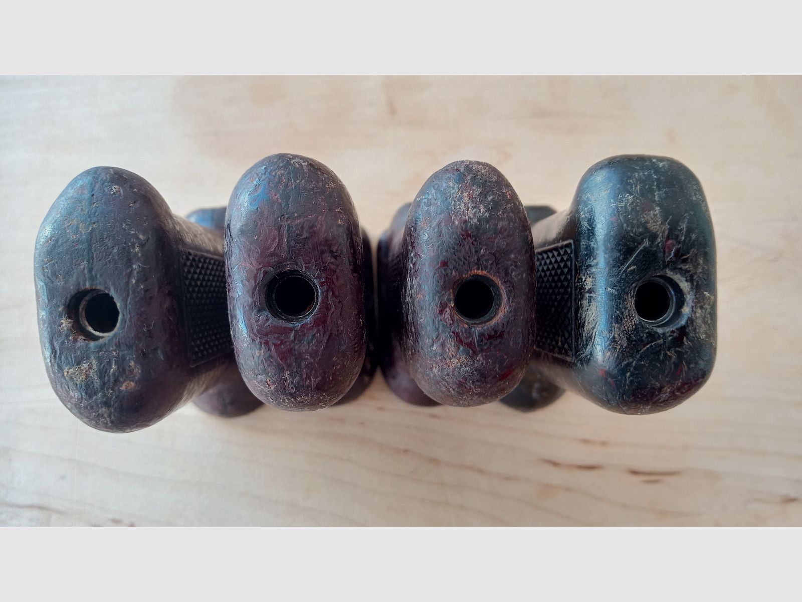 Rumänische AKM-Griffe aus Bakelit besser als der russische Griff / auch für AK74 AK-100 / Yunker / Cybergun 47