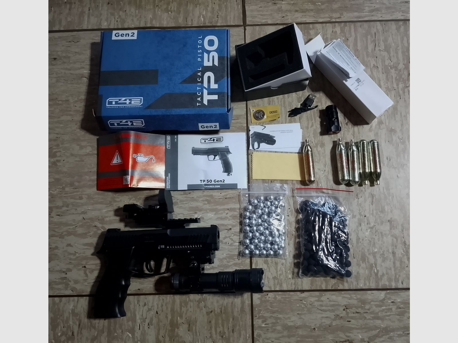 Hdp50 Tp50 T4E RAM .50  Gen 2 mit Visier Rot Grün Punkt Top Mount Scope + CO2 Kapseln + Flashlight Zoom Strobo + Alu Kugeln Rubberballs neu 